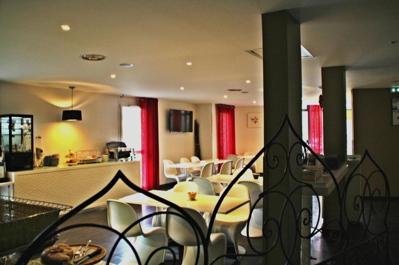 Kyriad Charleville Mezieres Exterior foto
